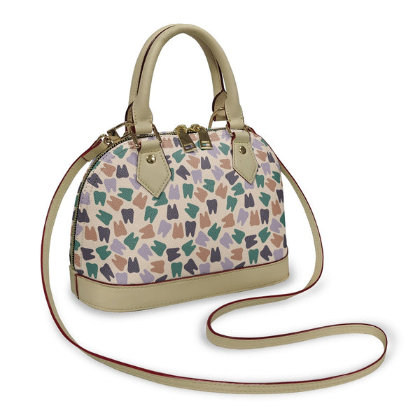 Elegant Grin Shel Bag