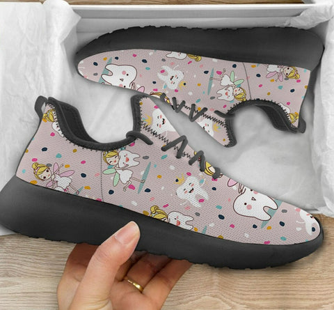 Everyday Polka dot Lace-up shoes