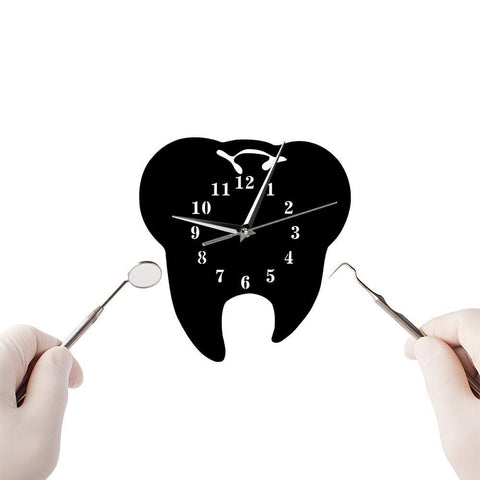 Elegance Molar Wall Clock