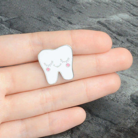 Everywhere Night-Night Tooth Pin