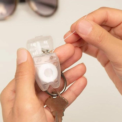 Floss On The Go Keychain 2pcs Set