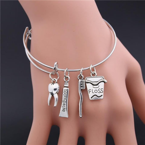 Hot and Chic Prophy Bangle