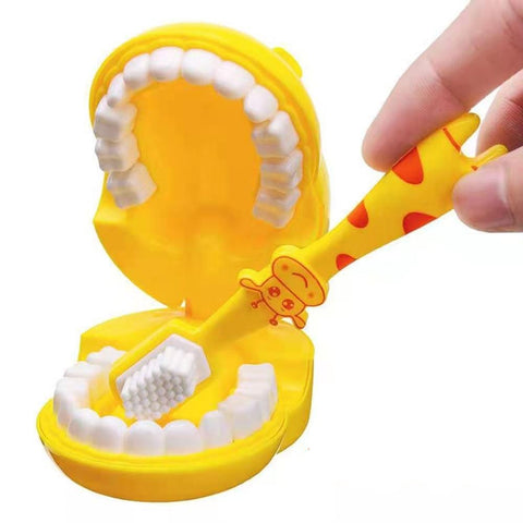 'Brush The Giraffe' Toy
