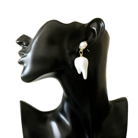 Luxurious Pearly Teeth Earrings