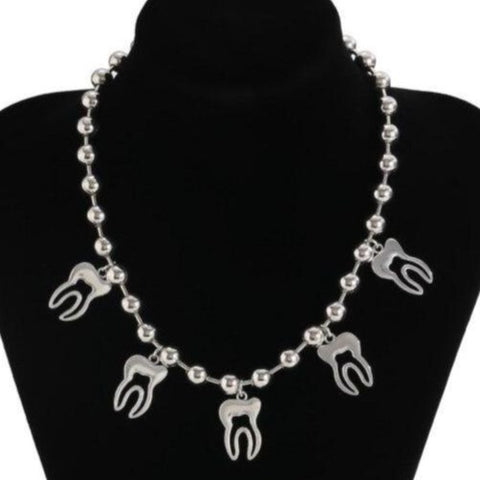 Posh Contoured Molar Necklace