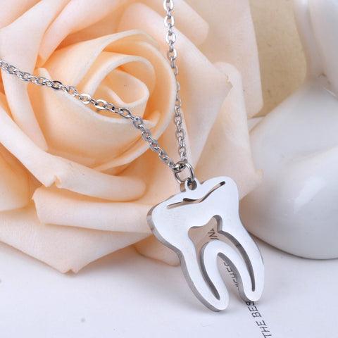 Uptown Contoured Molar Necklace